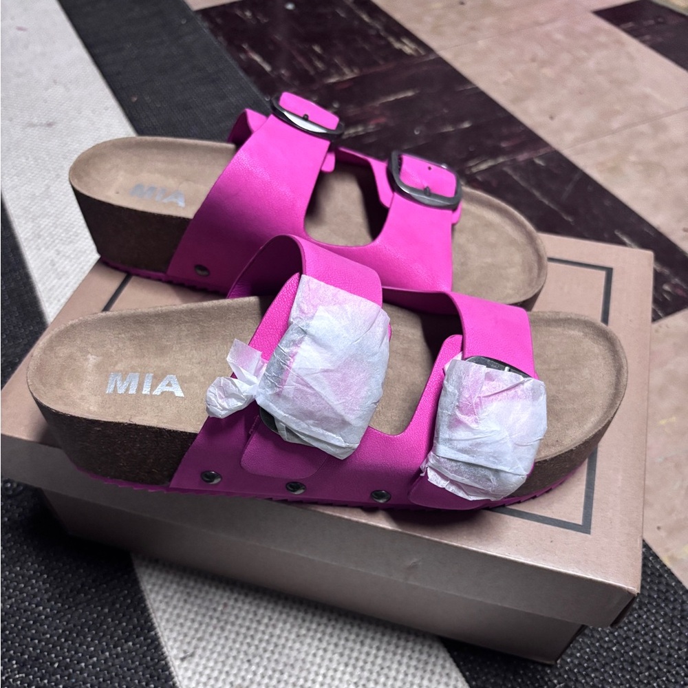MIA Fuchsia Double Buckle Sandals - Picture 3 of 3
